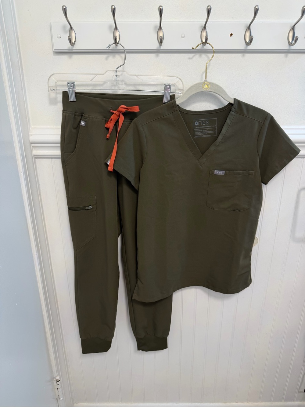 FIGS Olive Green Scrub Set with Orange Drawstring Detail